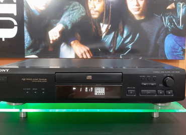 Sony CDP-XE220 CD Player